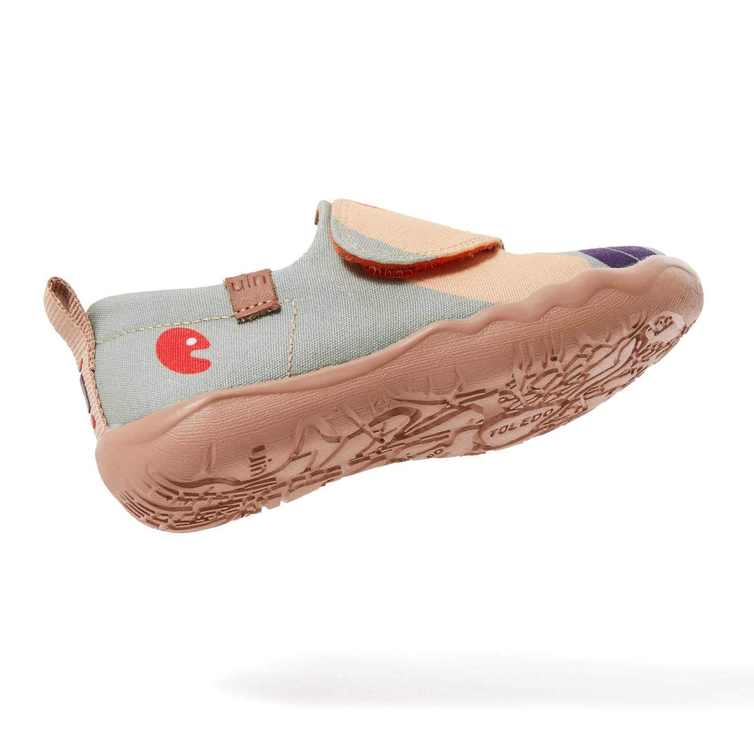 UIN Footwear Kids Flowers of Hope Kids Canvas loafers