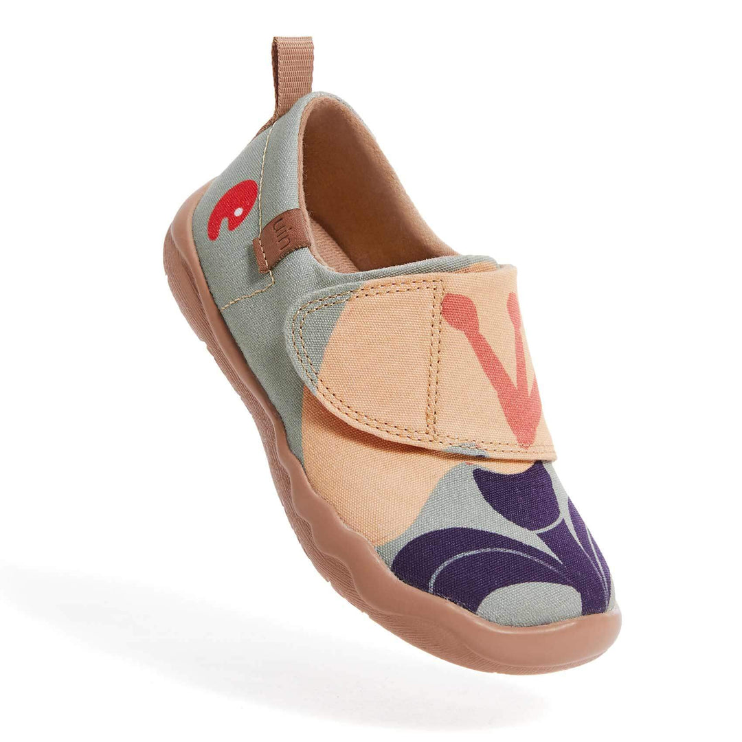 UIN Footwear Kids Flowers of Hope Kids Canvas loafers