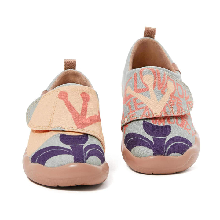 UIN Footwear Kids Flowers of Hope Kids Canvas loafers