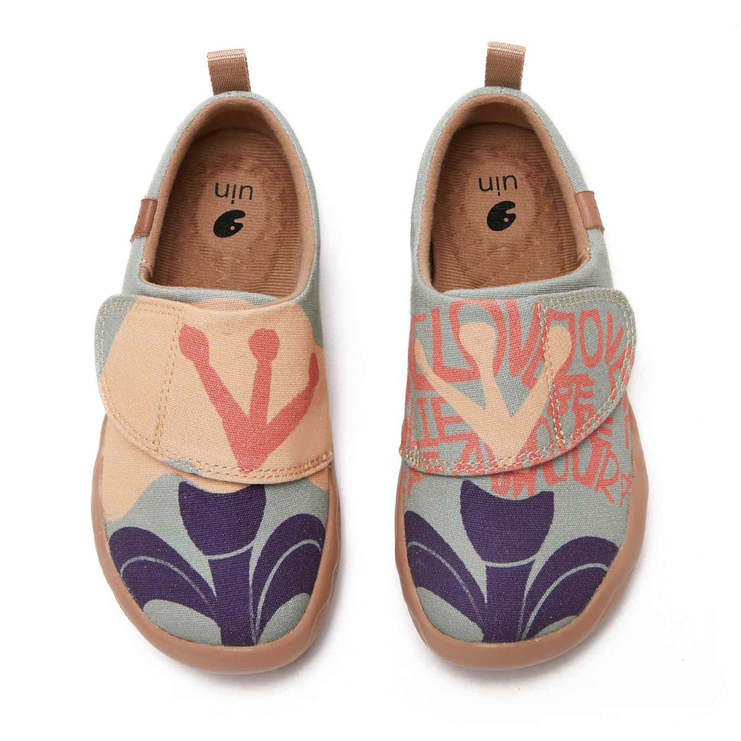 UIN Footwear Kids Flowers of Hope Kids Canvas loafers