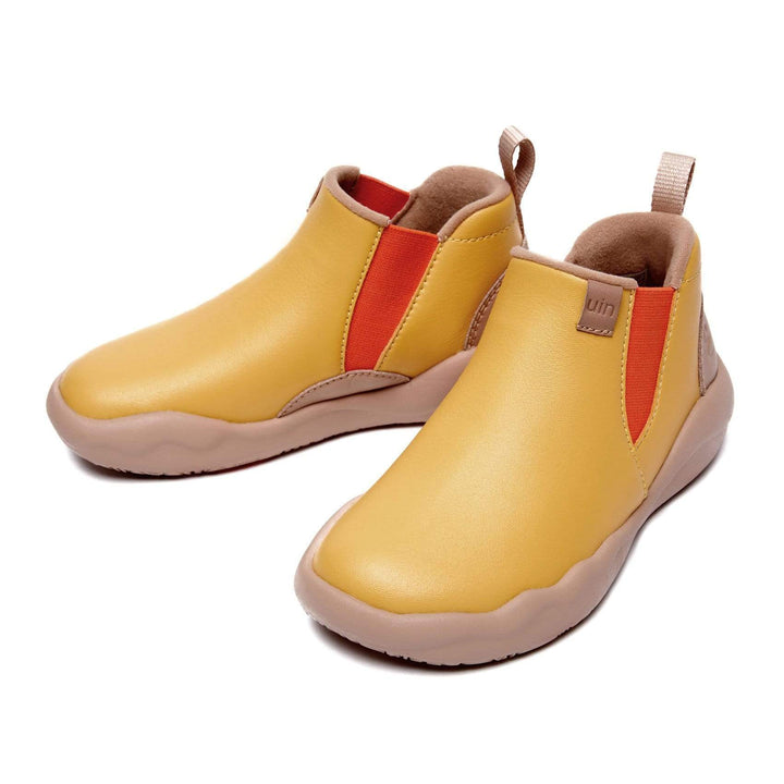 UIN Footwear Kids Goldenrod Granada Kids Canvas loafers