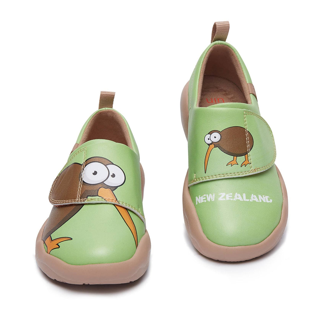 UIN Footwear Kids Kiwi-Apple Green Toledo II Kids Canvas loafers