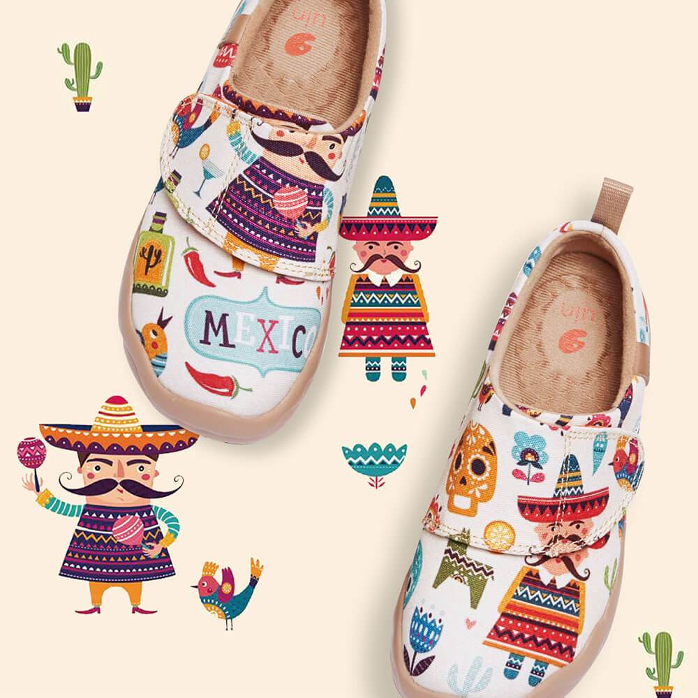 UIN Footwear Kids Play in Mexico Kids Canvas loafers