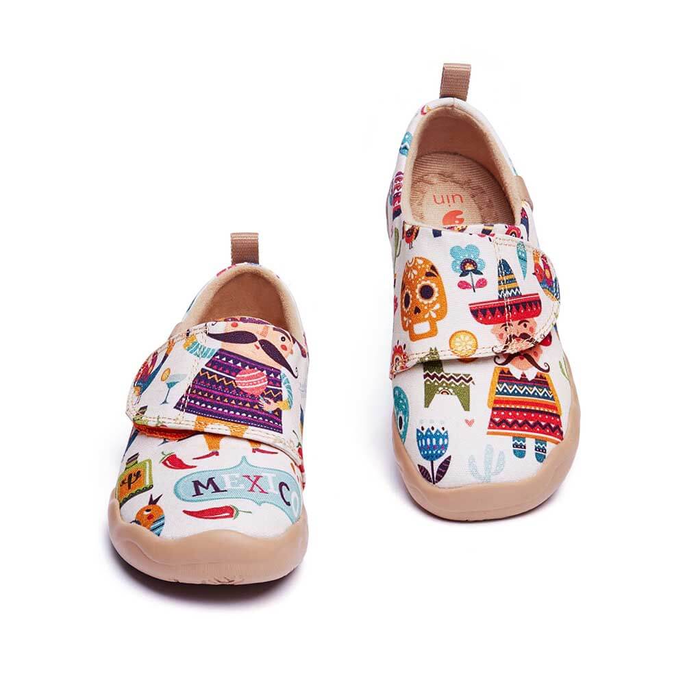 UIN Footwear Kids Play in Mexico Kids Canvas loafers