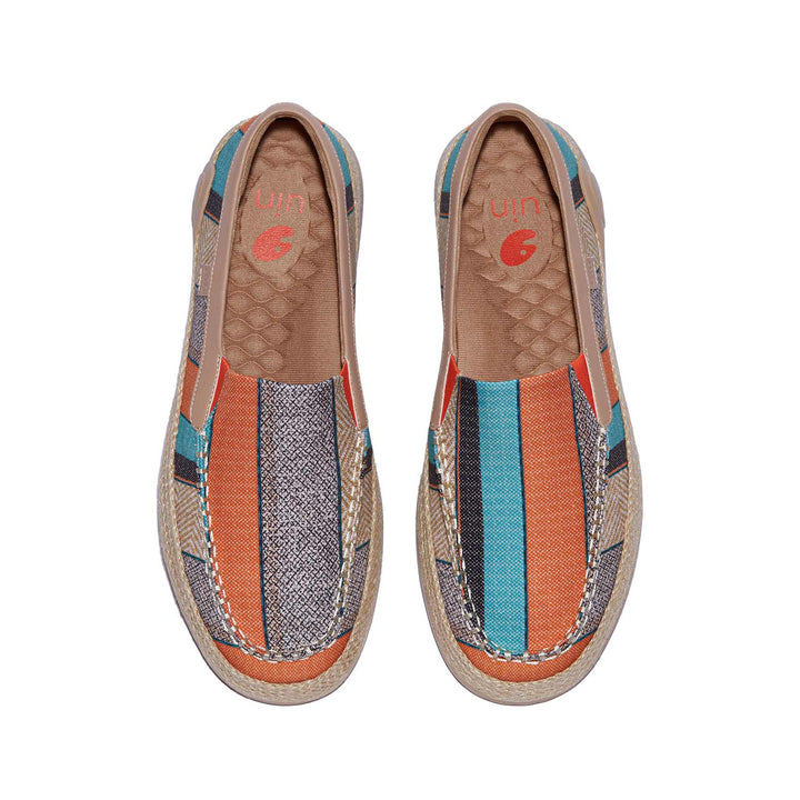 UIN Footwear Men Ancient City Tour Marbella V Men Canvas loafers