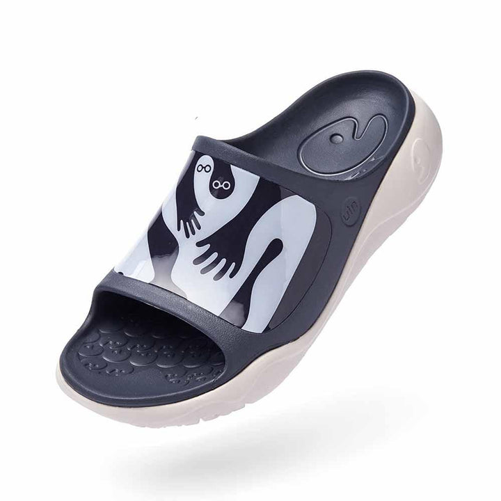 UIN Footwear Men Hide and Seek Ibiza Slides Canvas loafers