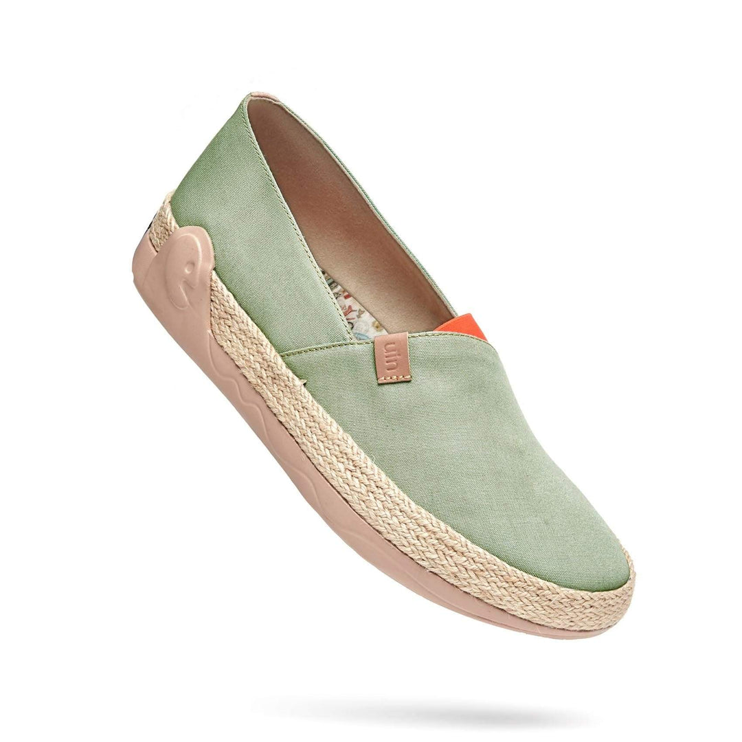 UIN Footwear Men Marbella Morandi Green Canvas loafers