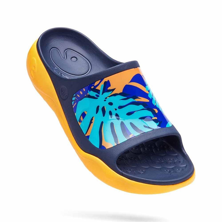 UIN Footwear Men Palm Tree Ibiza Slides Canvas loafers