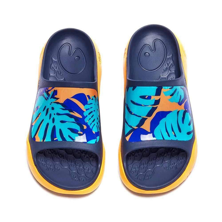 UIN Footwear Men Palm Tree Ibiza Slides Canvas loafers