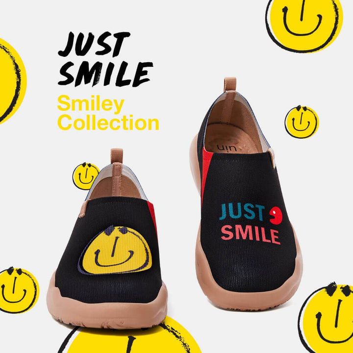 UIN Footwear Men Smiley Black Knitted Men Canvas loafers