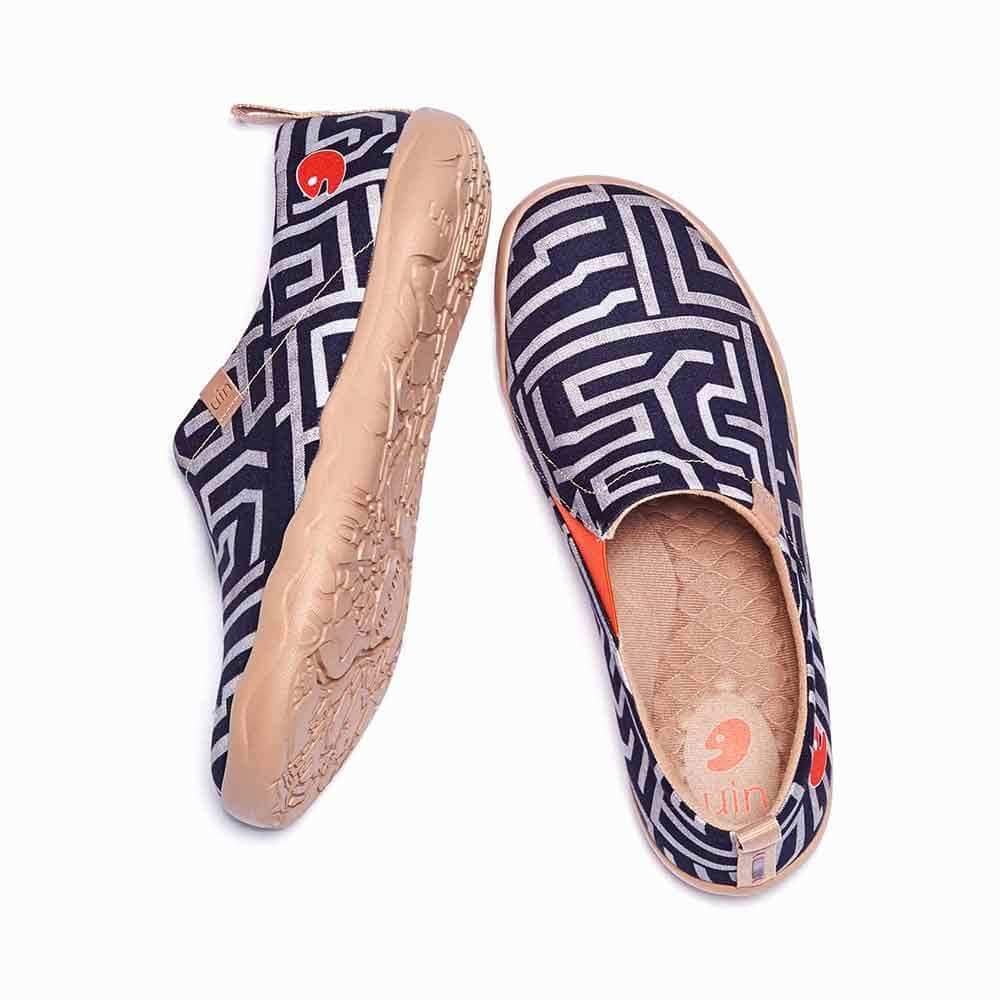 UIN Footwear Men Thread of Maze Canvas loafers