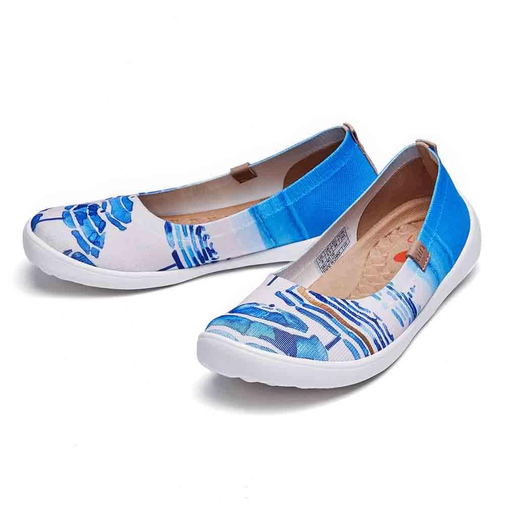 UIN Footwear Women Beach Umbrella Canvas loafers