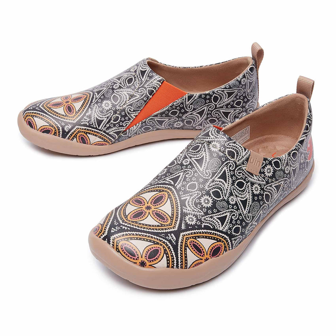 UIN Footwear Women Blessing Toledo I Women Canvas loafers