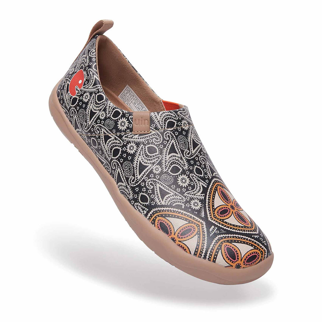 UIN Footwear Women Blessing Toledo I Women Canvas loafers