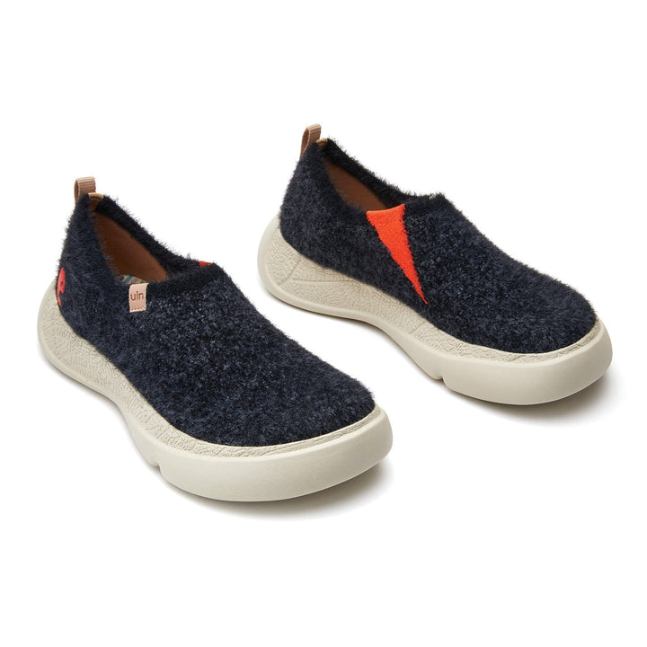 UIN Footwear Women Bouncing Black Toledo XII Women Canvas loafers