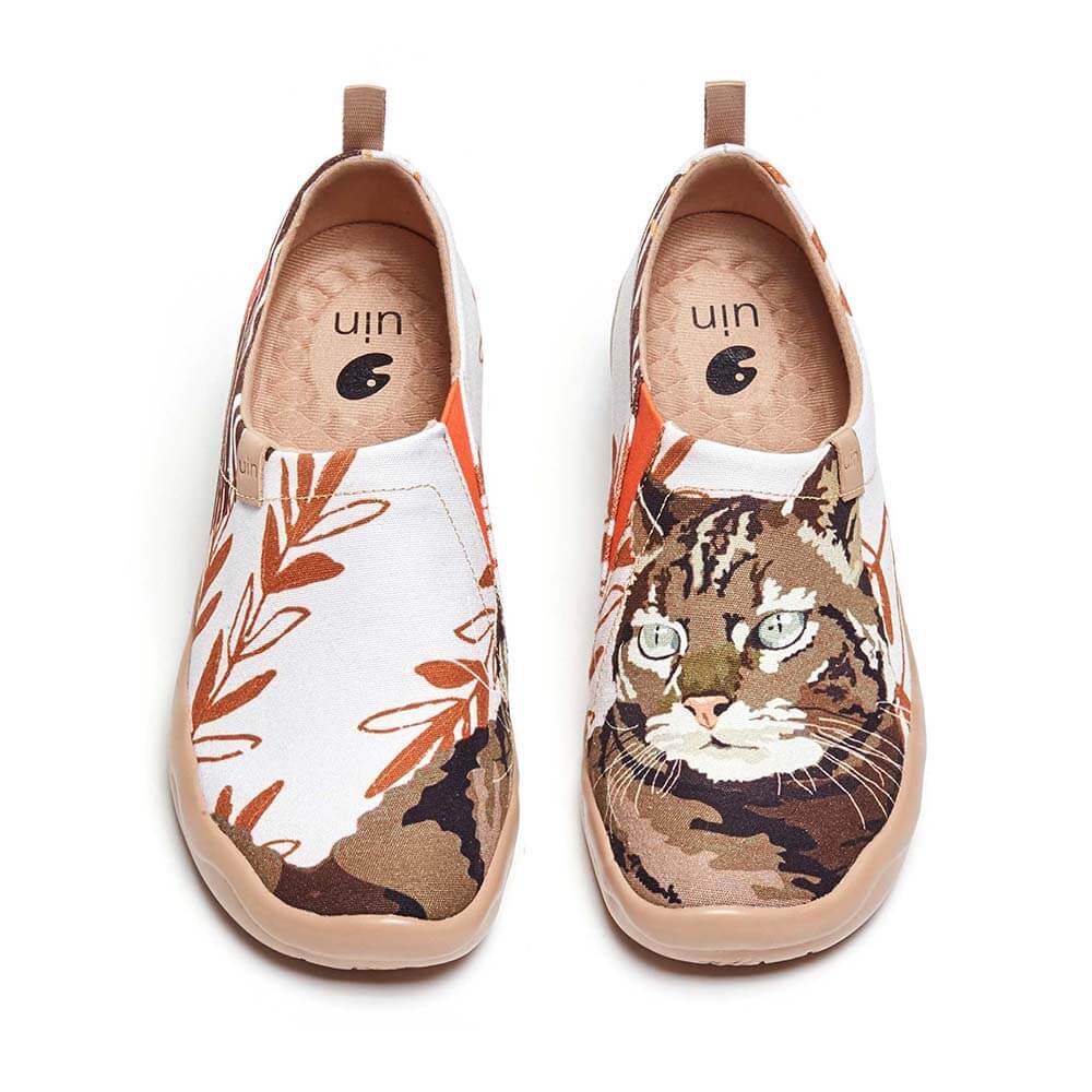 UIN Footwear Women Fluffy Kitty Canvas loafers