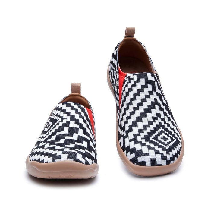 UIN Footwear Women Lattice Maze Toledo I Men Canvas loafers