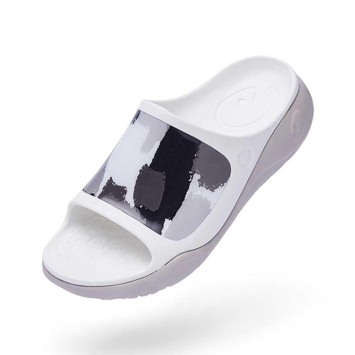 UIN Footwear Women Magical Ink Ibiza Slides Canvas loafers