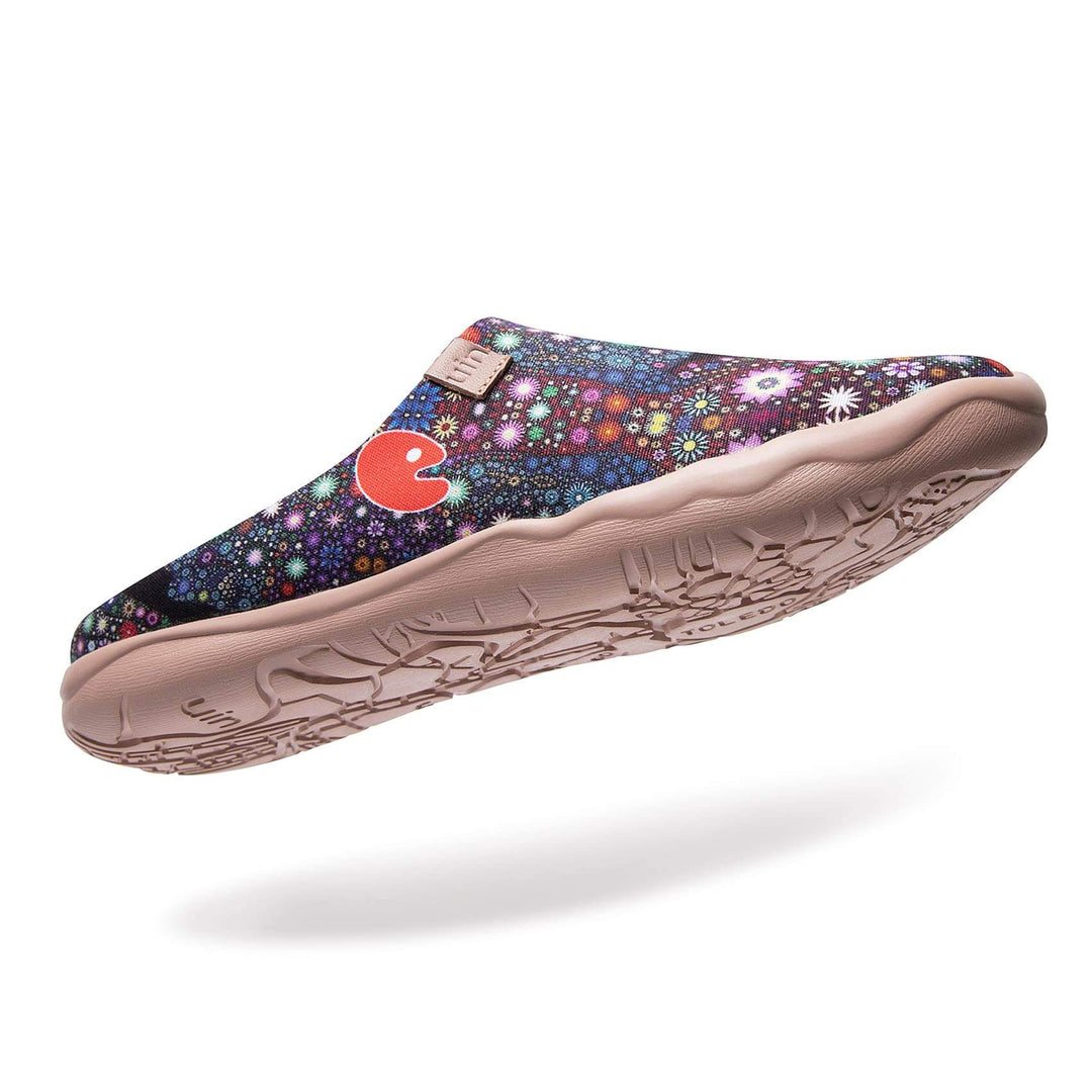 UIN Footwear Women Pray for Goodness Slipper Canvas loafers