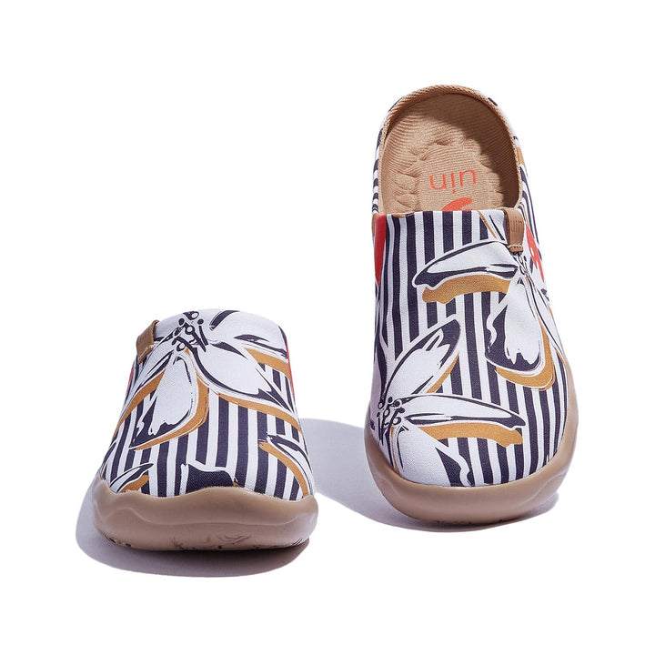 UIN Footwear Women Striped Flowers Malaga Women Canvas loafers