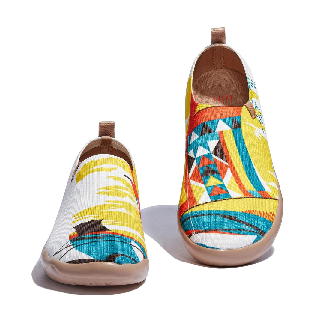 UIN Footwear Women Surfing by Sea Toledo I Women Canvas loafers