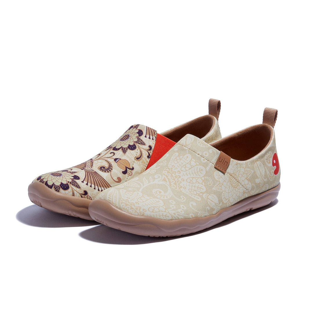 UIN Footwear Women The Elegant Hoopoe Toledo I Women Canvas loafers