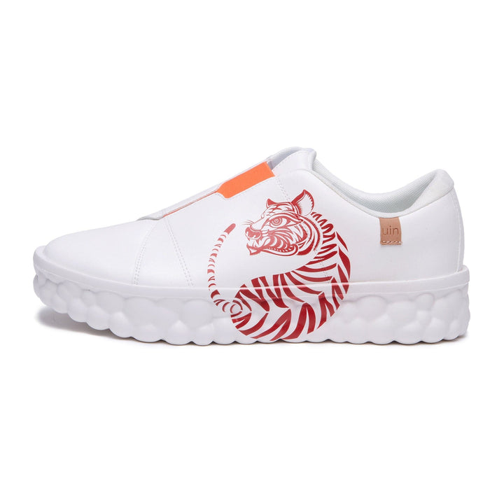 UIN Footwear Women Tiger Roar Las Ramblas Women Canvas loafers