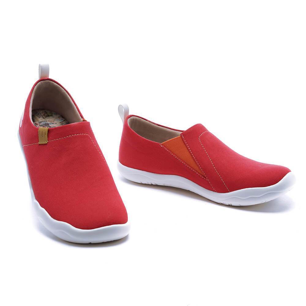 UIN Footwear Women Toledo Red Canvas loafers