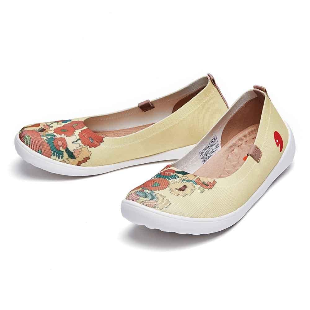 UIN Footwear Women Wildflower Valencia Canvas loafers