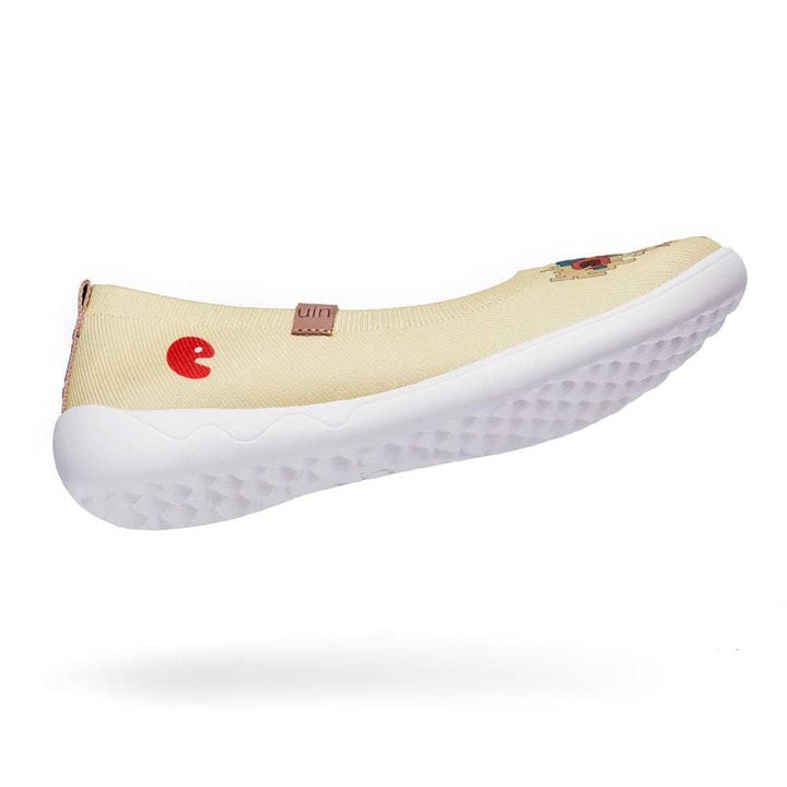 UIN Footwear Women Wildflower Valencia Canvas loafers