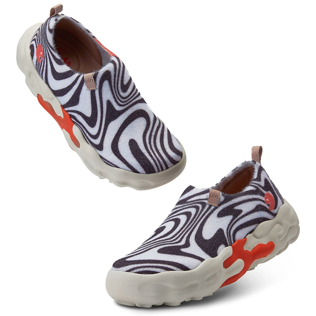 UIN Footwear Women Zebra Chocolate Toledo XIII Women Canvas loafers