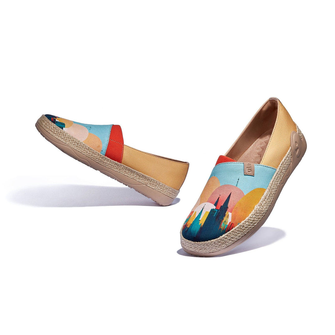 UIN Footwear Women City Tour Marbella I Women Canvas loafers