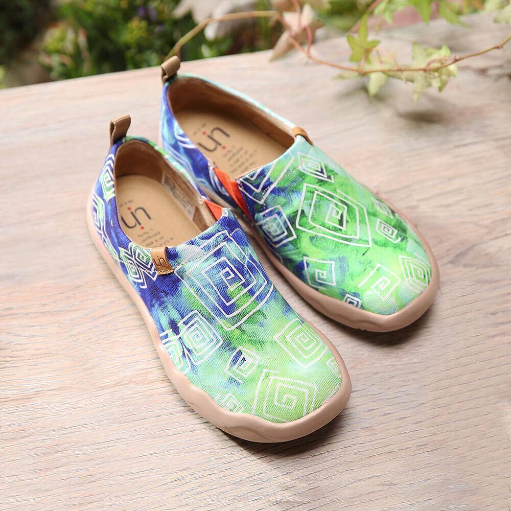 LOVE IN SPRING Abstract Painting Shoes For Lady Women UIN