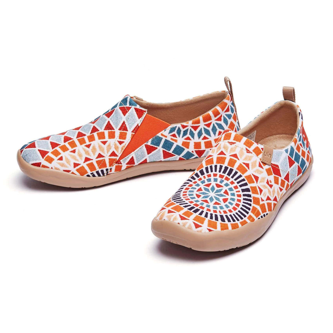 UIN Footwear Women Sunshine in Morocco Canvas loafers